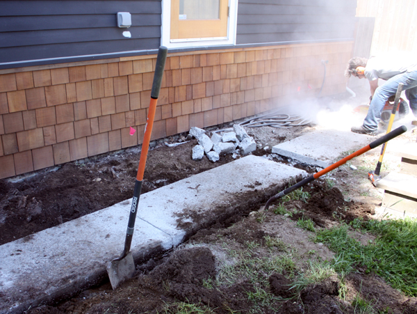 sawcuttingsidewalk_060411